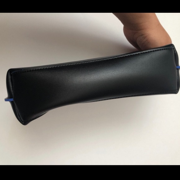 Black Makeup Pouch - Picture 4 of 5